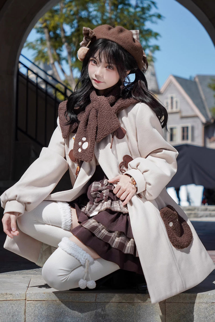 Elfenbeinfarbener Reverskragen, lange Ärmel, Hornknopf, süßer Lolita-Mantel im japanischen College-Stil