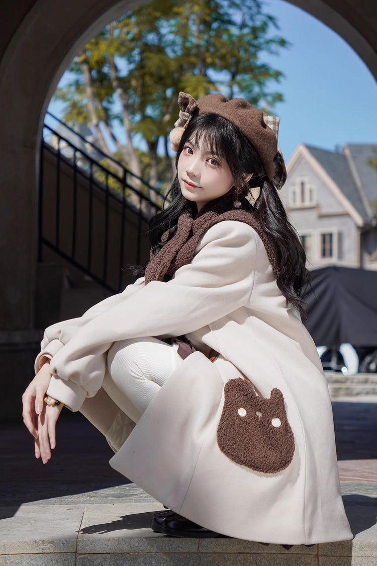 Elfenbeinfarbener Reverskragen, lange Ärmel, Hornknopf, süßer Lolita-Mantel im japanischen College-Stil