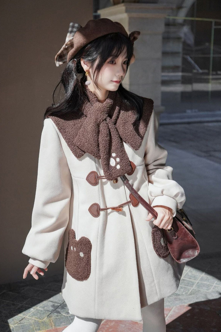 Elfenbeinfarbener Reverskragen, lange Ärmel, Hornknopf, süßer Lolita-Mantel im japanischen College-Stil