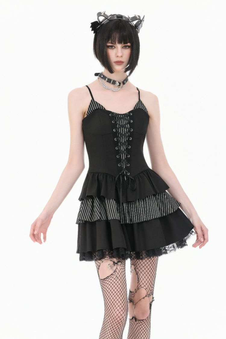 Robe gothique à lacets et ourlet à volants multicouche à rayures contrastées noir/blanc pour femmes