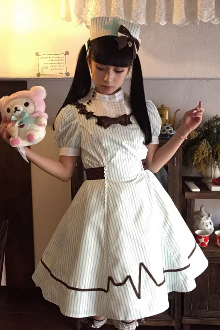 Robe d'infirmière Lolita douce, vert clair, Prescription menthe, col montant, manches courtes, rayures verticales, nœud imprimé
