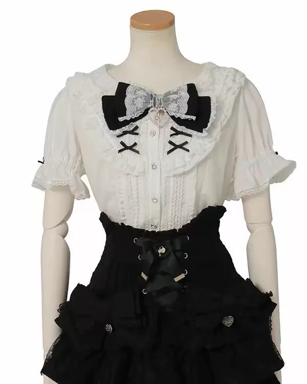 Süße, kurze Ärmel, Jacquard-Lolita-Bluse mit gerüschter Schleife, 3 Farben