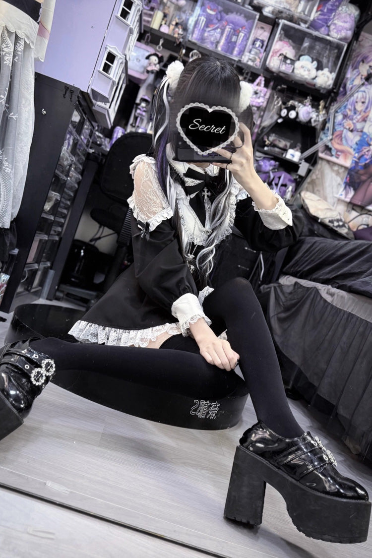 Black/White [Divine love] Long Sleeves Hollow Bowknot Lace Lace-Up Sweet Jirai Kei Dress Shorts Set