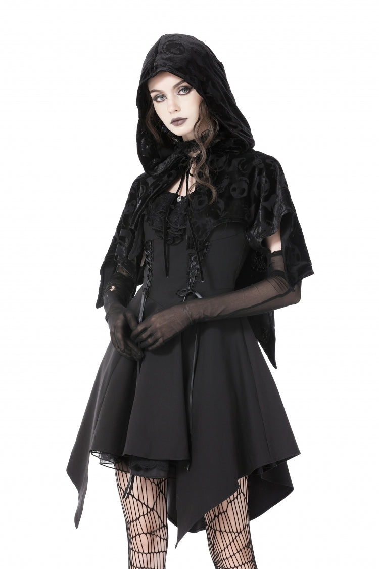 Schwarzes, mit Totenkopf bedrucktes, vorne geschnürtes Damen-Gothic-Samt-Cape mit Kapuze
