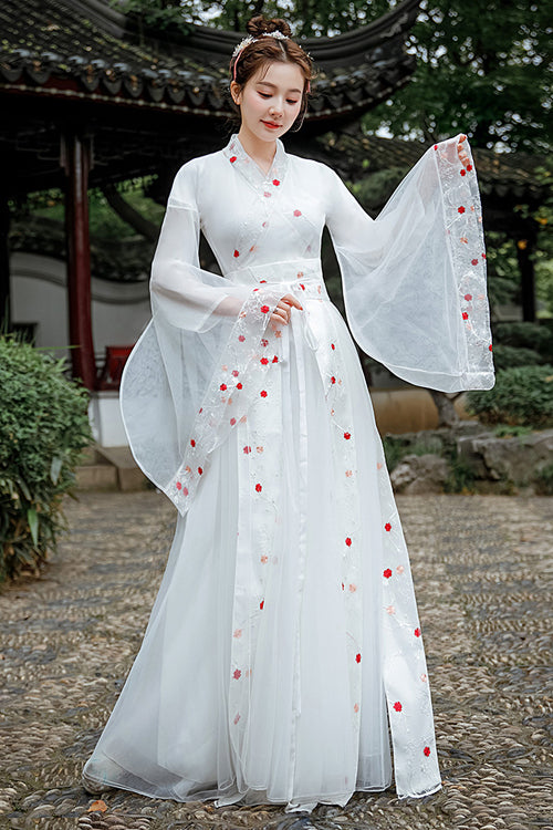 White New Safflower Embroidery Ancient Costume Sweet Hanfu Dress
