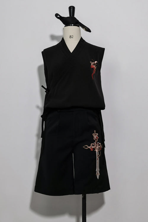 Black V Collar Night Command Embroidered Ouji Lolita Sleeveless Top