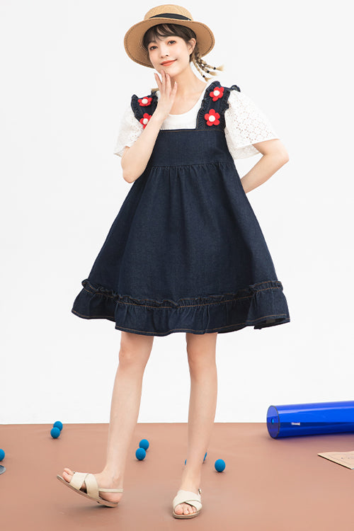 Schwarzes, hoch tailliertes Lolita-Trägerkleid aus Denim mit Rüschenträgern und Blumen-Accessoires