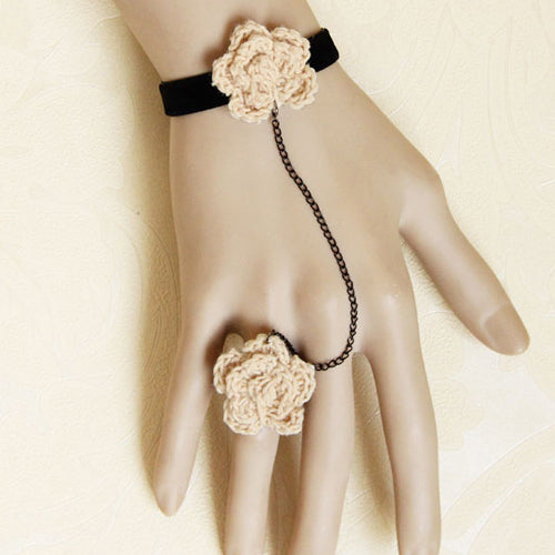 Retro Fashion Simple White Wool Flower Female Black Velvet Lolita Ring Bracelet