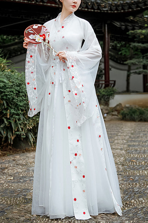 White New Safflower Embroidery Ancient Costume Sweet Hanfu Dress