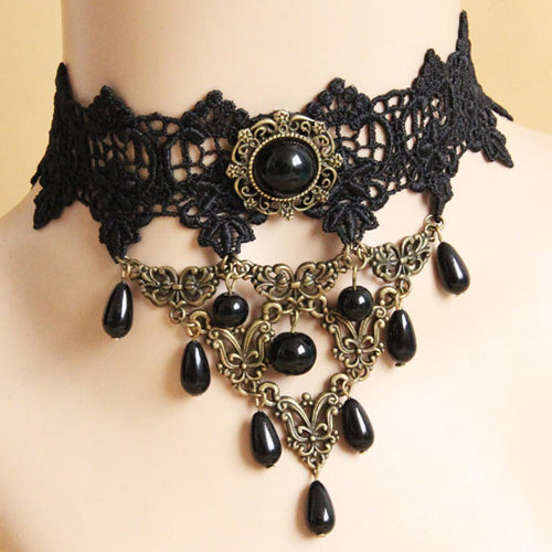Black Retro Palace Style Lace And Pearl Sweet Necklace