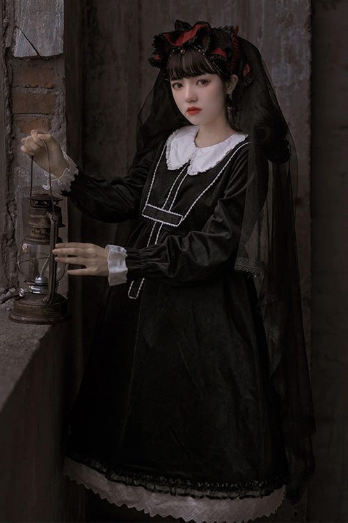 Black Doll Collar Long Sleeves Gothic Lolita Dress
